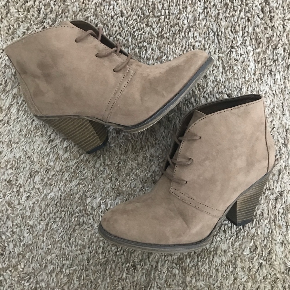 MIA Sage Lace-up Booties